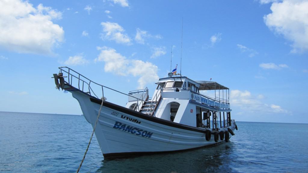 Koh Tao Diving boat