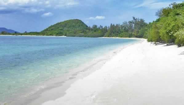 Beach at Koh Madsum